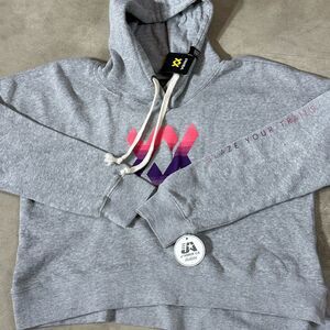 VÖLKL W'S CROP HOODIE Womens Size XL NWT Gray Lightweight Pullover Sweatshirt